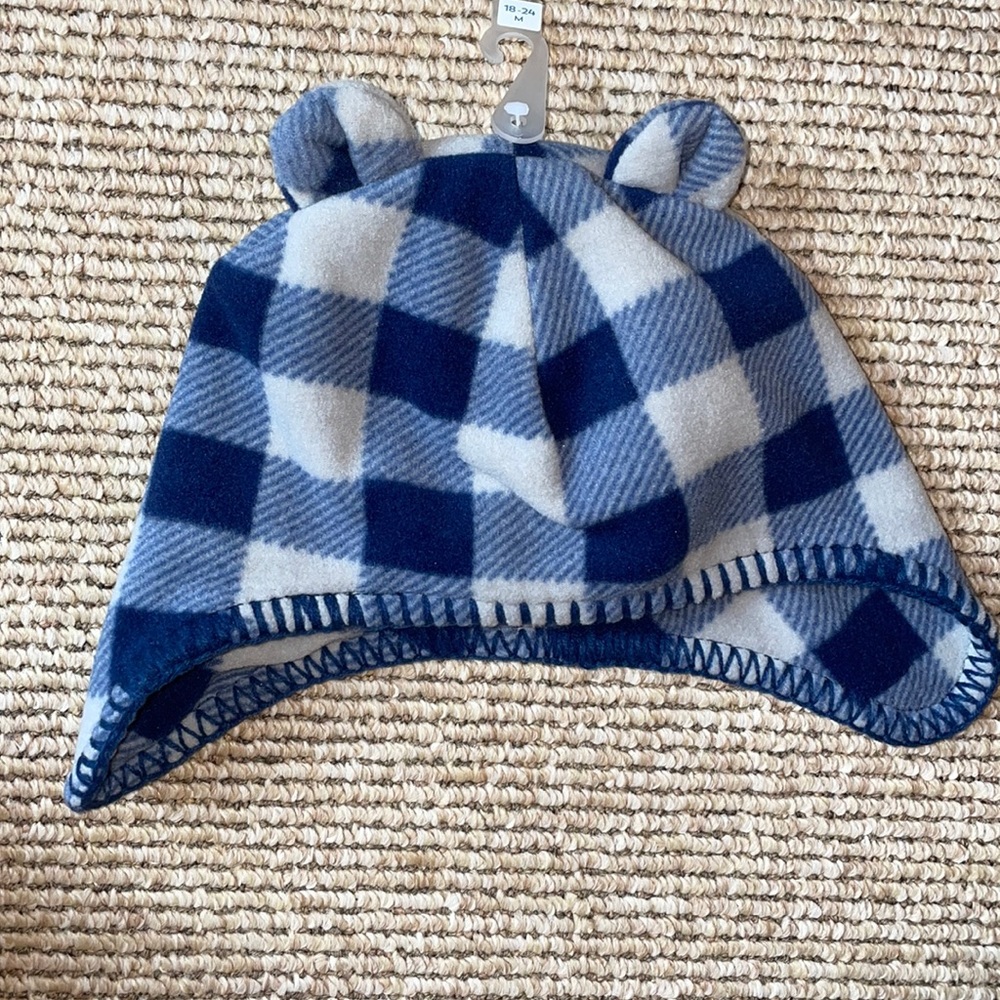 Old Navy navy blue and gray winter hat 18-24 month